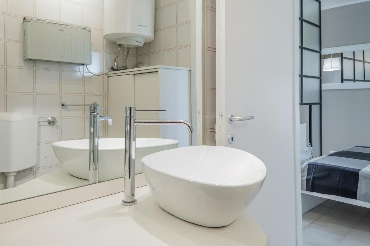 Casa Lugana 9 - Monolocale Con Piscina Fronte Lago 시르미오네 외부 사진