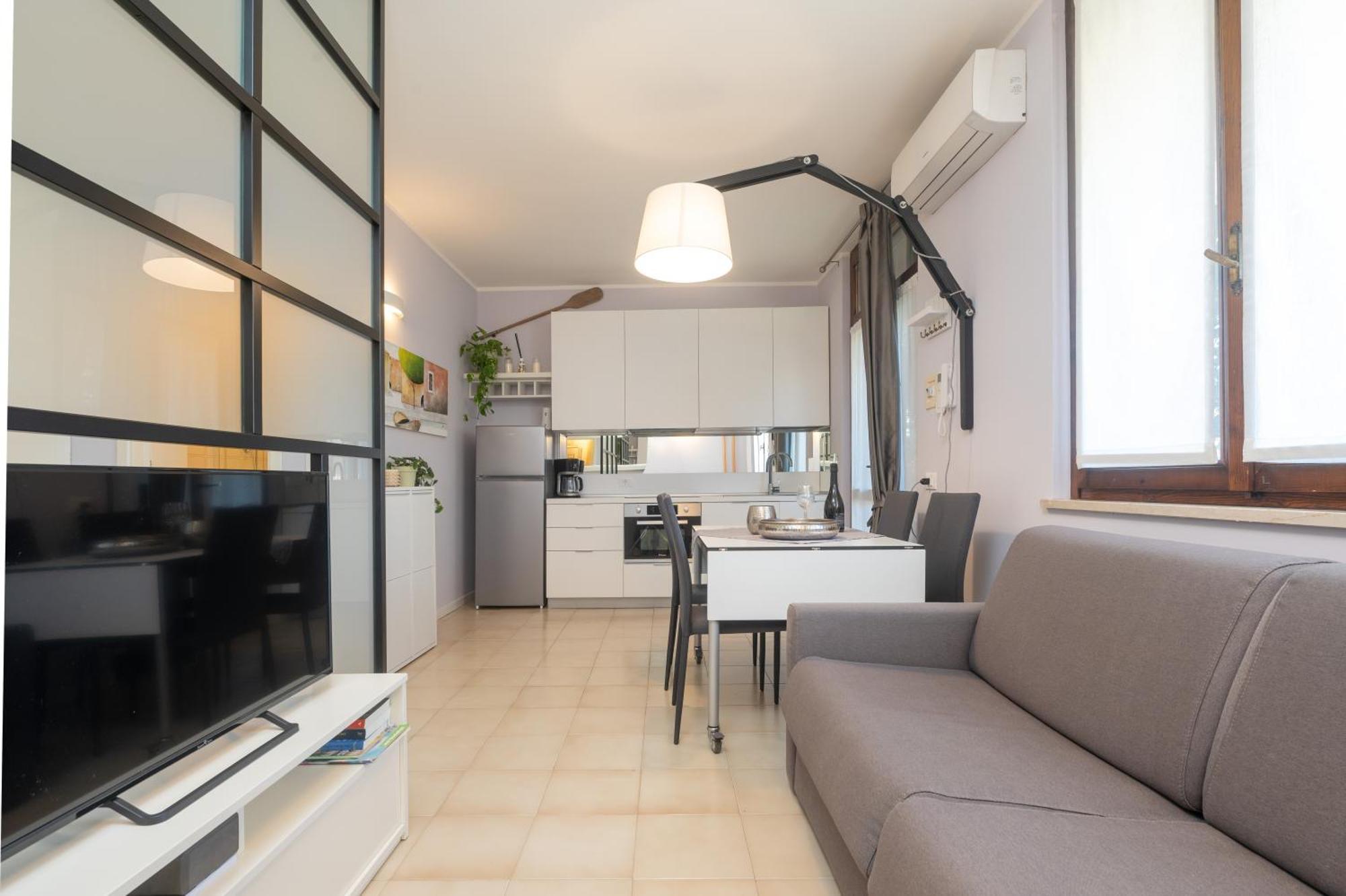 Casa Lugana 9 - Monolocale Con Piscina Fronte Lago 시르미오네 외부 사진